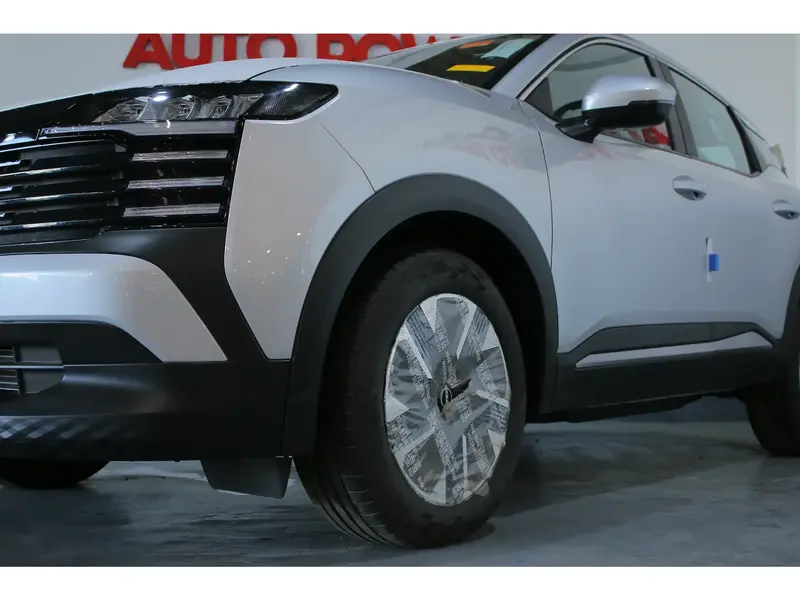 Nissan Kicks 2025