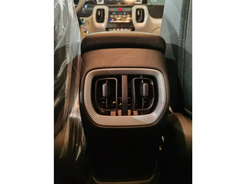 KIA Sonet 2024