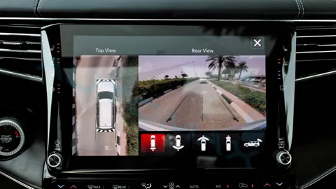 New Jeep Grand Wagoneer 3.0T 4WD	 2023