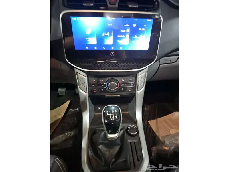 Discover undefined undefined Exterior Interior Images.Find all aspects and details of cars.