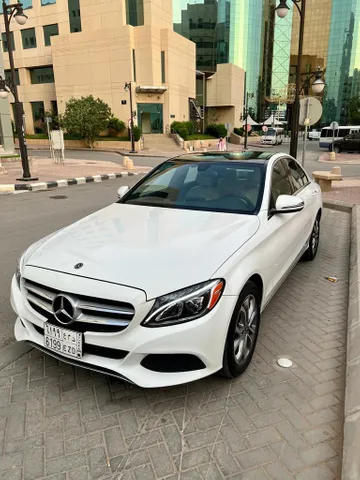Discover undefined undefined Exterior Interior Images.Find all aspects and details of cars.