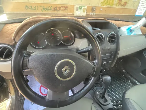 Discover undefined undefined Exterior Interior Images.Find all aspects and details of cars.