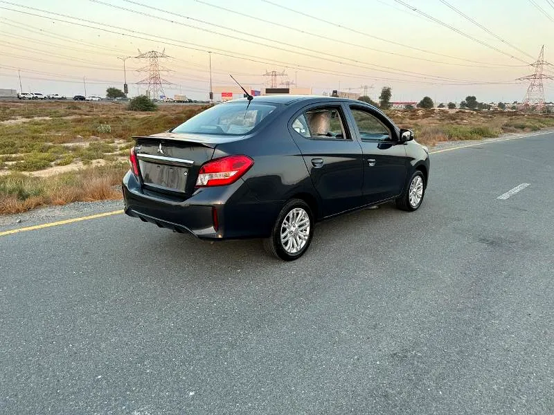 Mitsubishi Attrage 2024