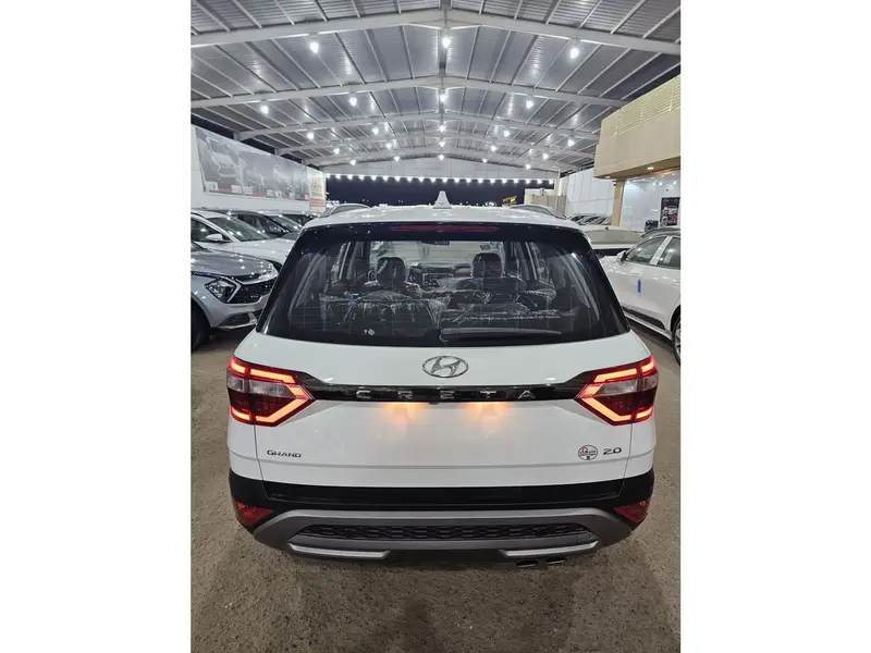 Discover undefined undefined Exterior Interior Images.Find all aspects and details of cars.