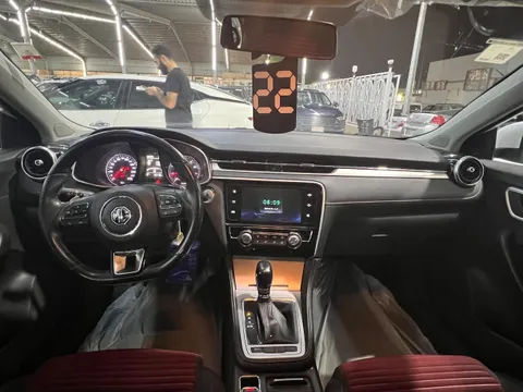 Discover undefined undefined Exterior Interior Images.Find all aspects and details of cars.