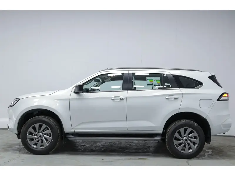 Isuzu MUX 2024