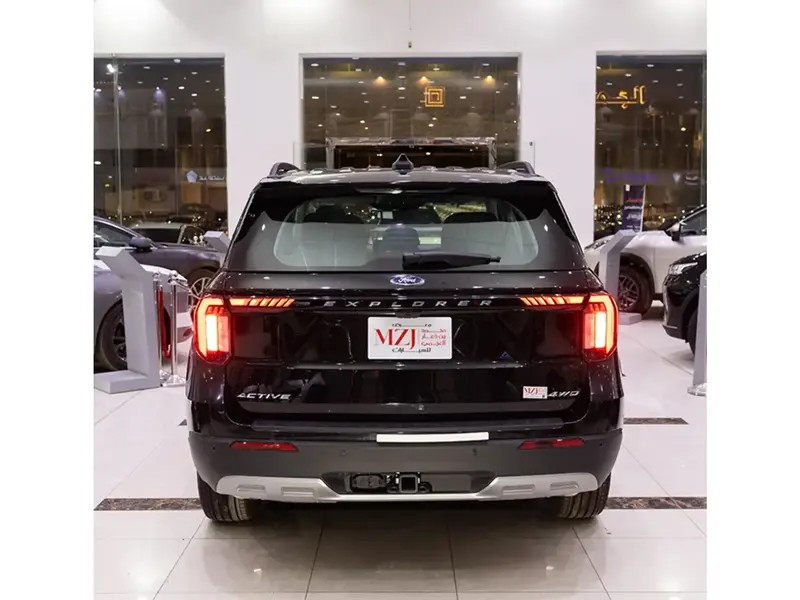 Ford Explorer 2025