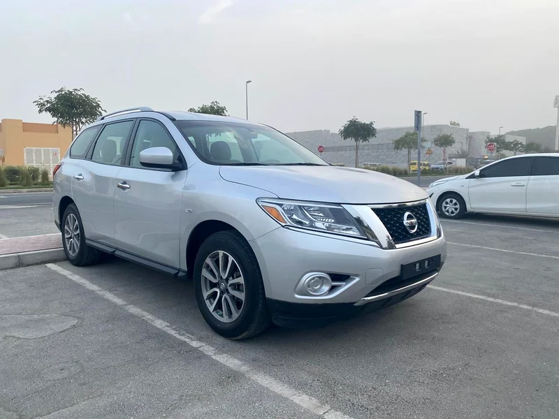 Nissan Pathfinder 2014