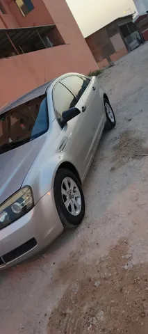 استكشف undefined undefined الصور الخارجية والداخلية. اكتشف جميع جوانب وتفاصيل السيارات.