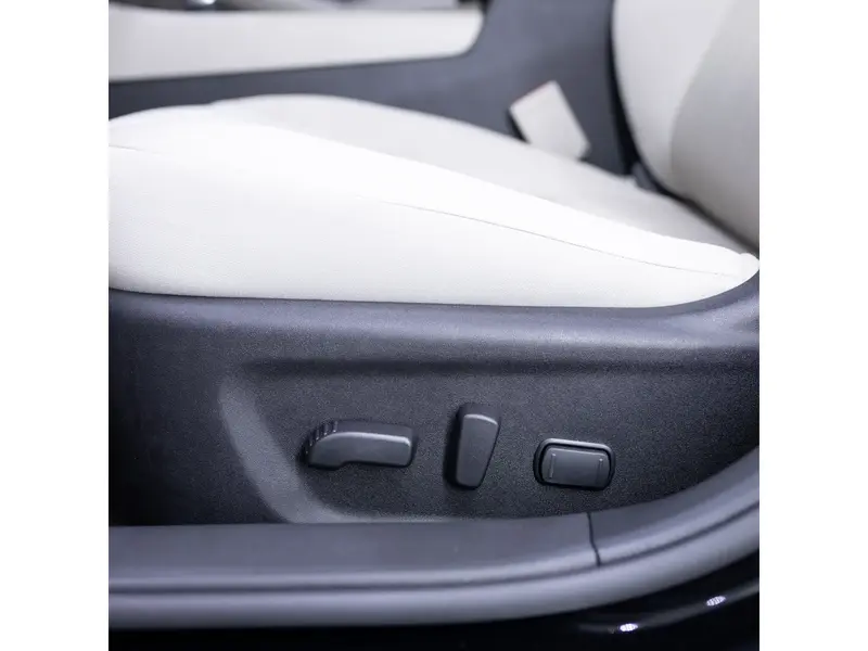 Nissan Altima 2025