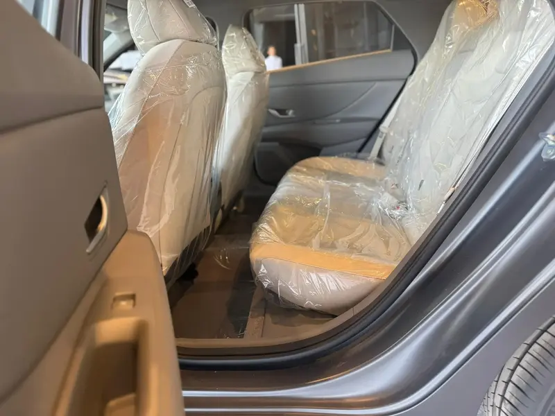 Hyundai Elantra 2025