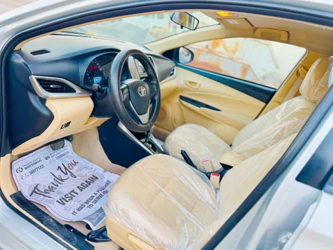 Discover undefined undefined Exterior Interior Images.Find all aspects and details of cars.