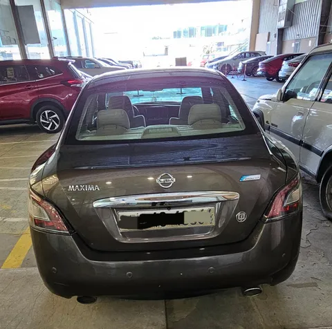 Discover undefined undefined Exterior Interior Images.Find all aspects and details of cars.