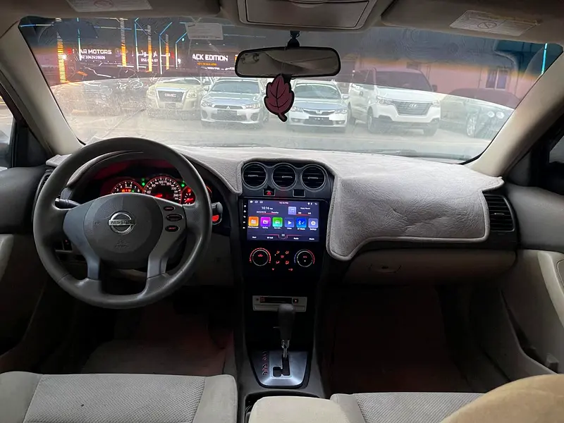 نيسان ألتيما 2009