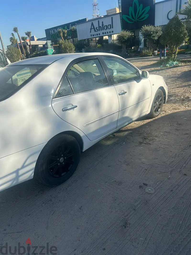 تويوتا كامري 2004