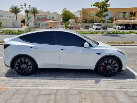 Discover undefined undefined Exterior Interior Images.Find all aspects and details of cars.