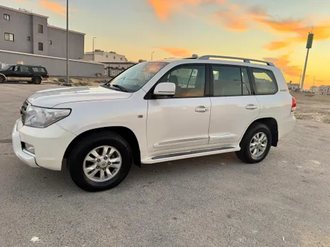 Toyota Land Cruiser 2011