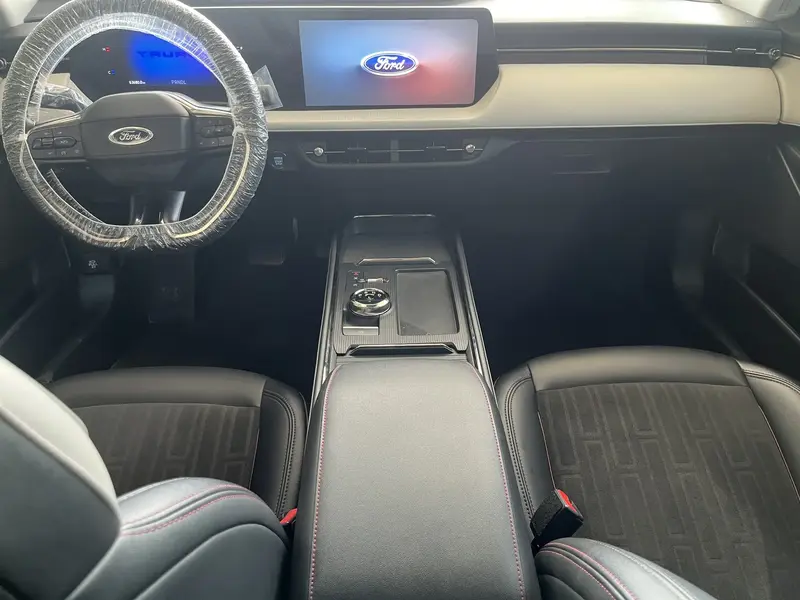 Ford Taurus 2023