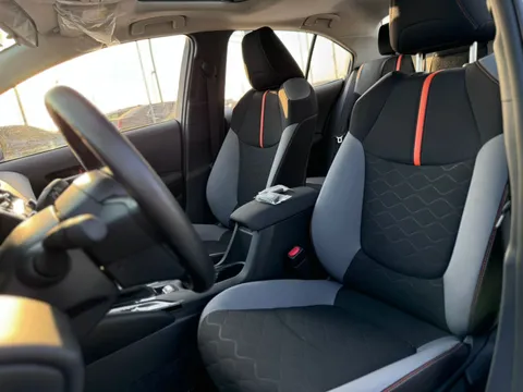 Discover undefined undefined Exterior Interior Images.Find all aspects and details of cars.