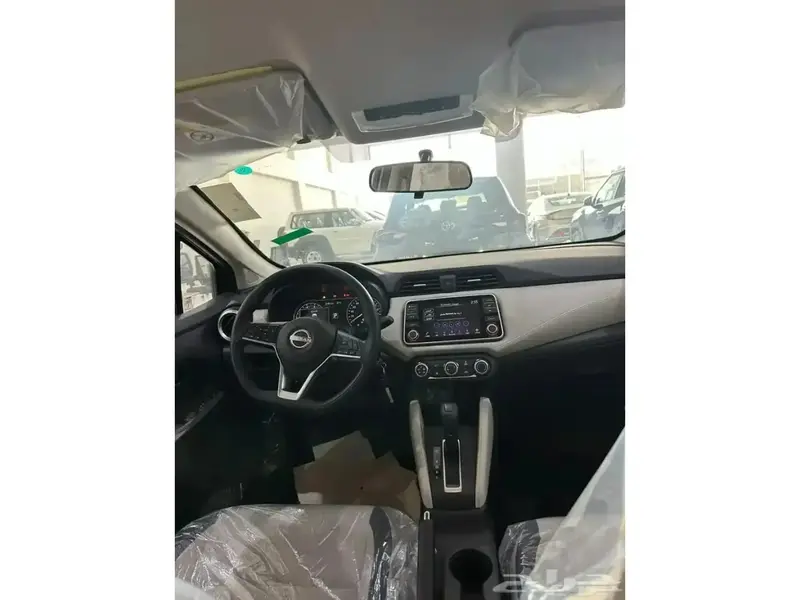 Nissan Sunny 2024