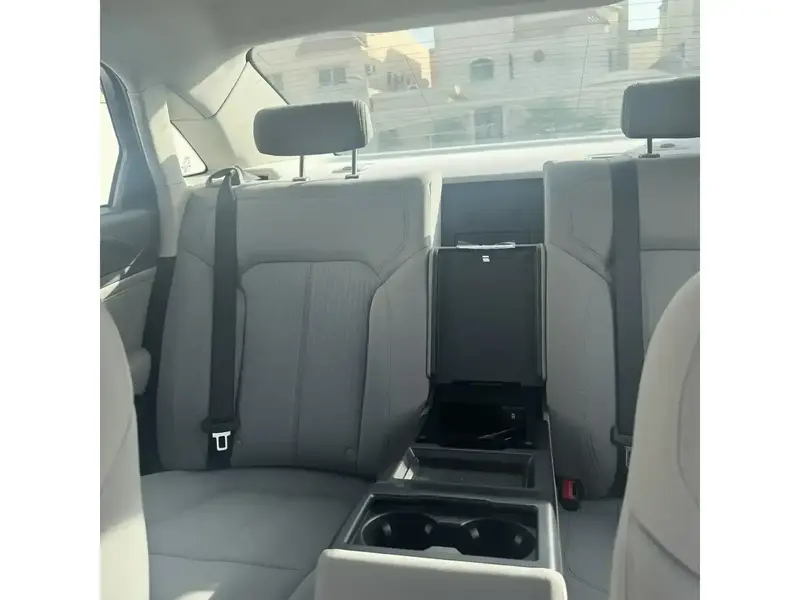 Ford Taurus 2020