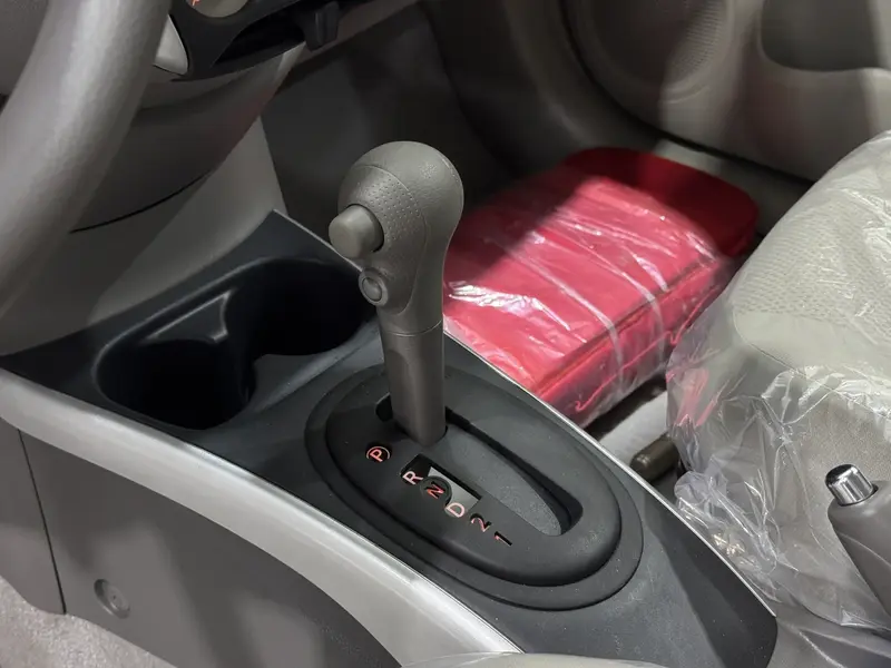 Nissan Sunny 2024