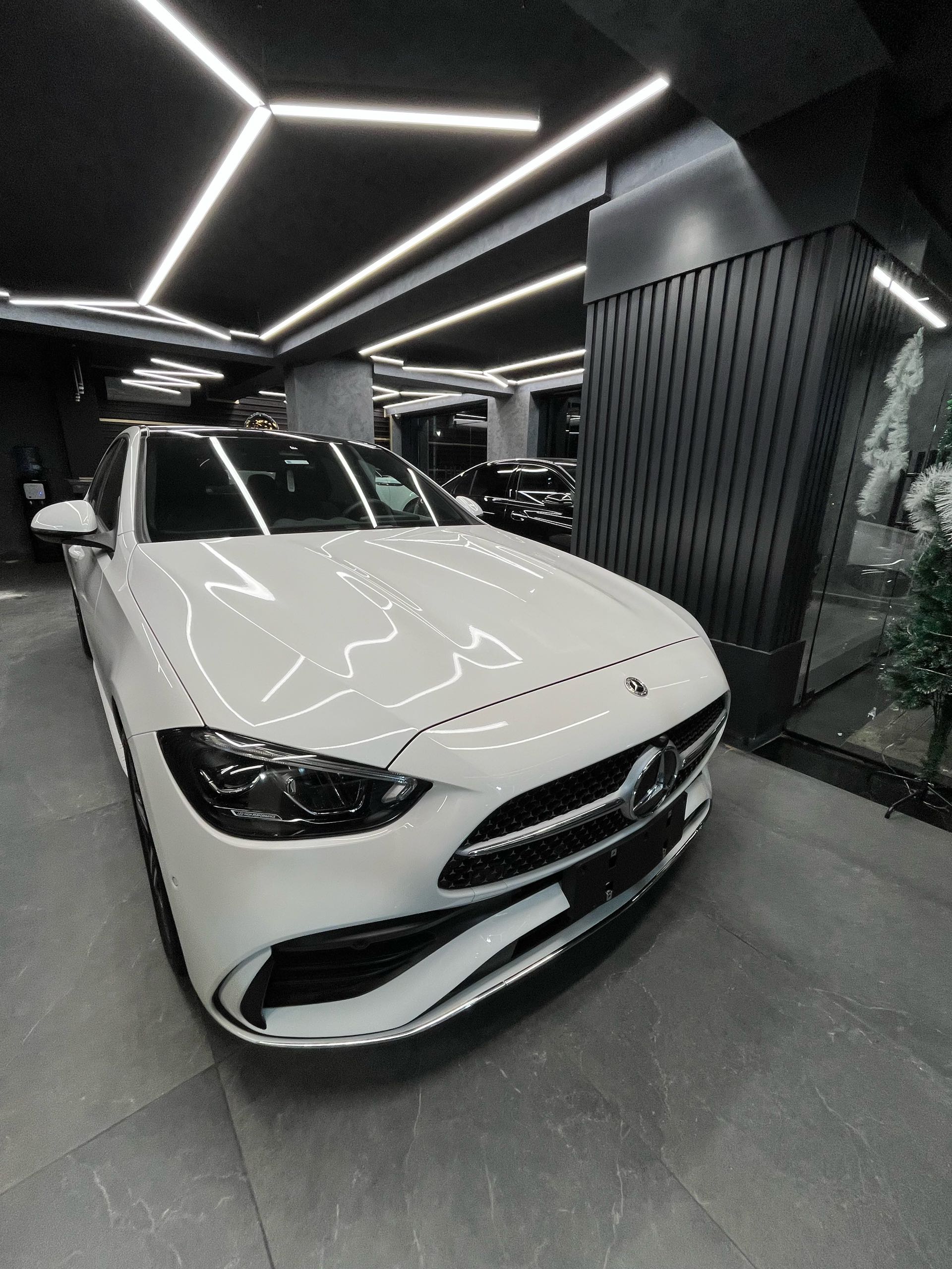 مرسيدس بنز C Class 2023