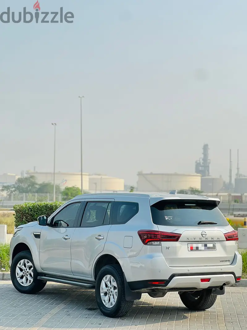 نيسان اكس تيرا 2021