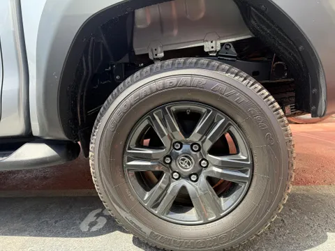 New Toyota Hilux 2025