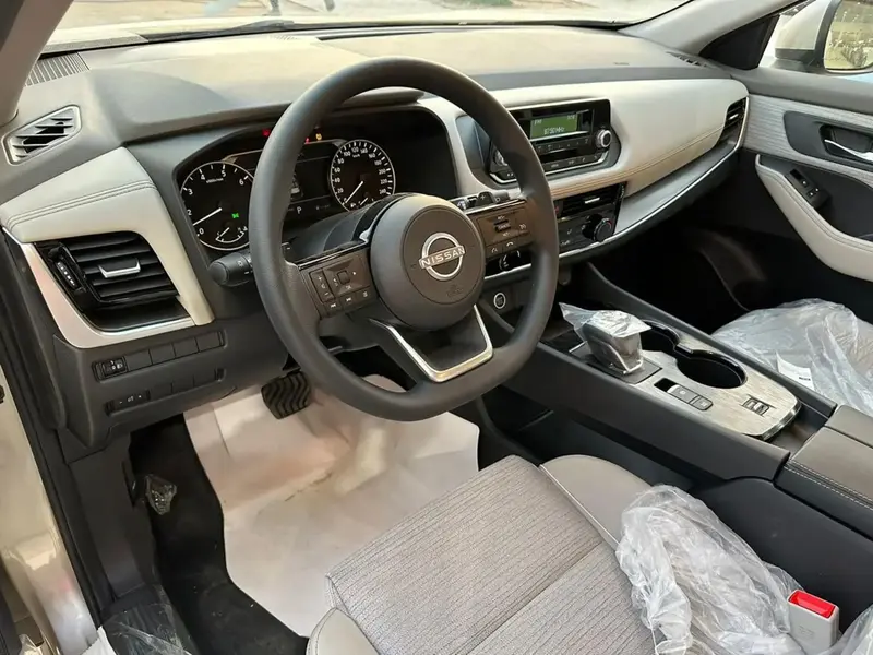 Discover undefined undefined Exterior Interior Images.Find all aspects and details of cars.