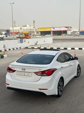 Hyundai Elantra 2015
