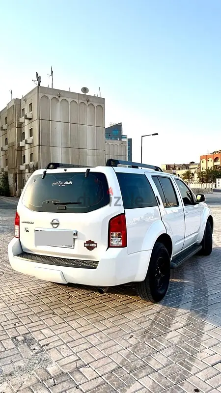 Nissan Pathfinder 2012