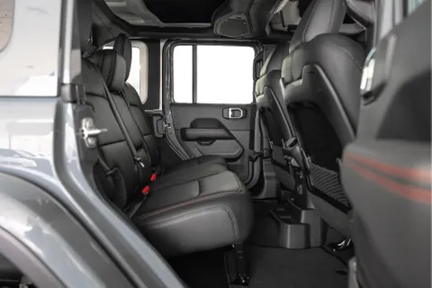 New Jeep Wrangler Rubicon 3.6L A/T 2025