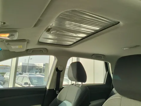 Discover undefined undefined Exterior Interior Images.Find all aspects and details of cars.