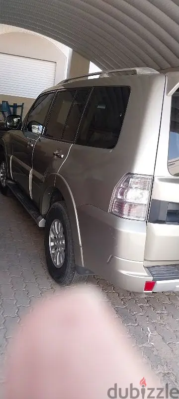 ميتسوبيشي باجيرو 2015
