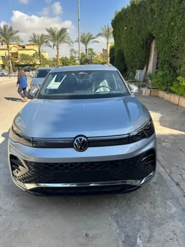 volkswagen tiguan image New Volkswagen Tiguan 2.0L R-Line 2024