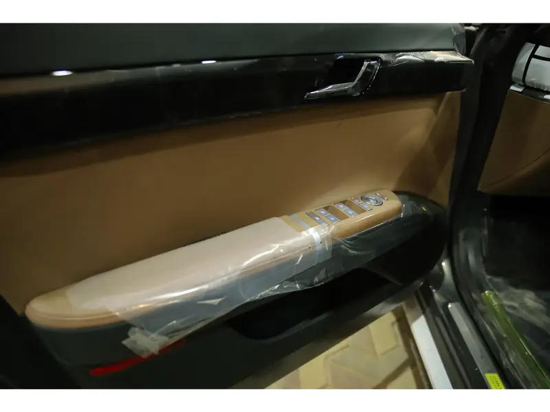 Discover undefined undefined Exterior Interior Images.Find all aspects and details of cars.