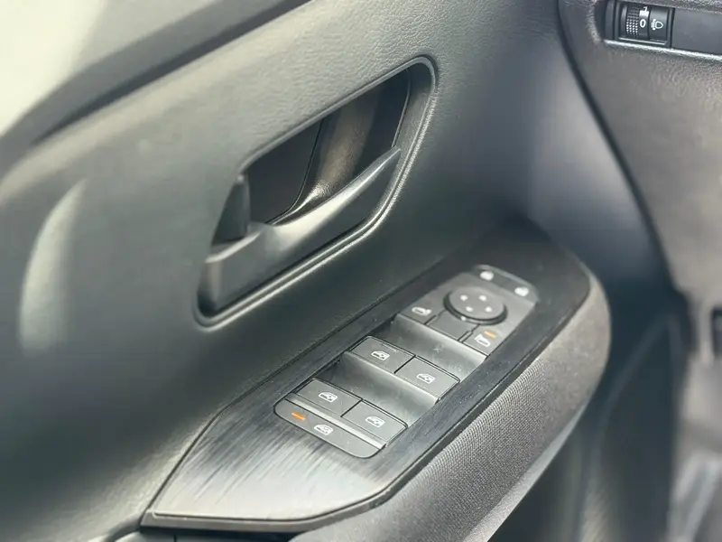 Nissan Kicks 2025