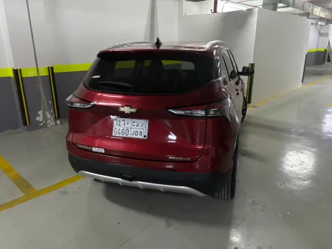 Discover undefined undefined Exterior Interior Images.Find all aspects and details of cars.