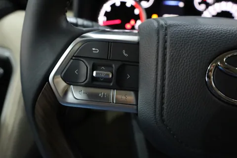 New Toyota Land Cruiser 3.3T GXR-L4 2023