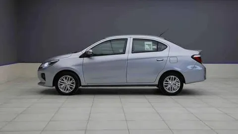 Discover undefined undefined Exterior Interior Images.Find all aspects and details of cars.