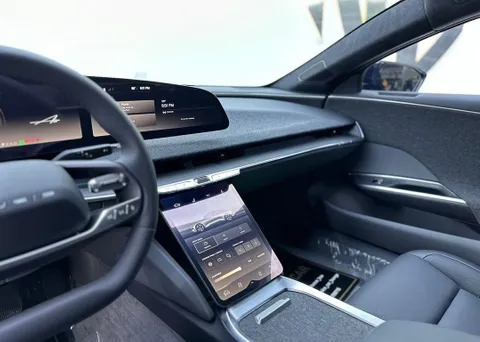 New Lucid Air Pure RWD 2024