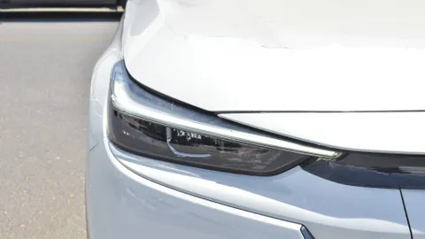 Discover undefined undefined Exterior Interior Images.Find all aspects and details of cars.