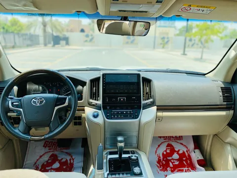 Toyota Land Cruiser 4.0 GXR 2019