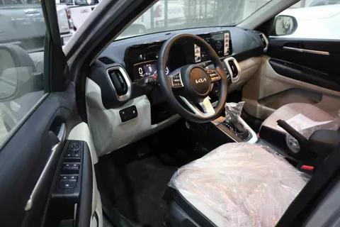 New Kia Sonet 2023