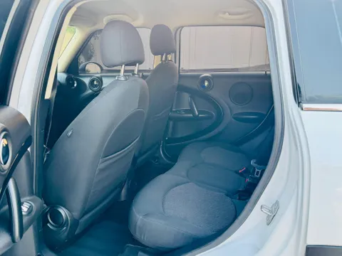 Discover undefined undefined Exterior Interior Images.Find all aspects and details of cars.