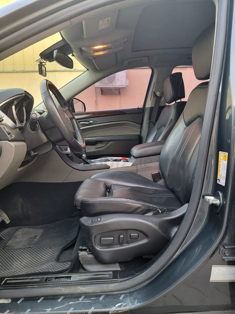 Cadillac SRX 2010
