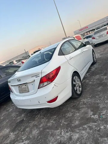 Discover undefined undefined Exterior Interior Images.Find all aspects and details of cars.