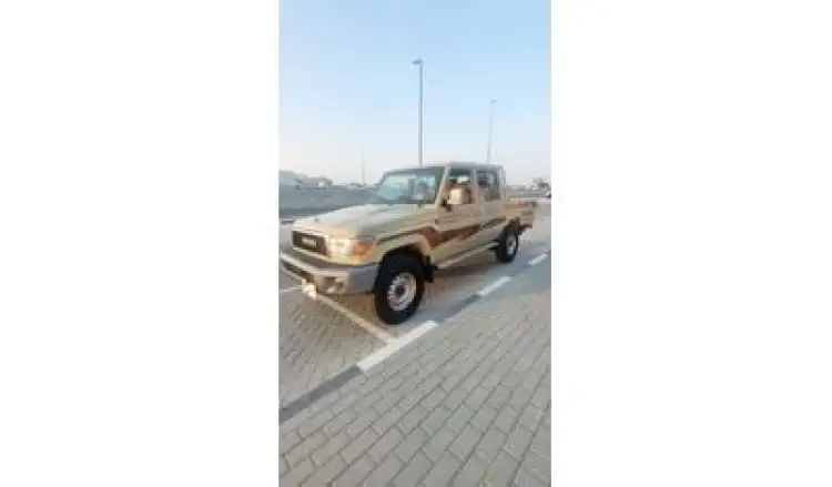 toyota land-cruiser-pickup image Toyota Land Cruiser Pick Up Double Cab Std 4.0L
