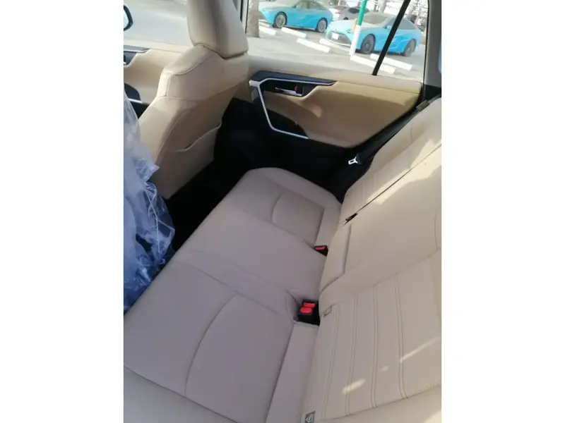 Toyota RAV4 2024, LTD 4X4 HEV, ODO 103KM (full option) cash sale
